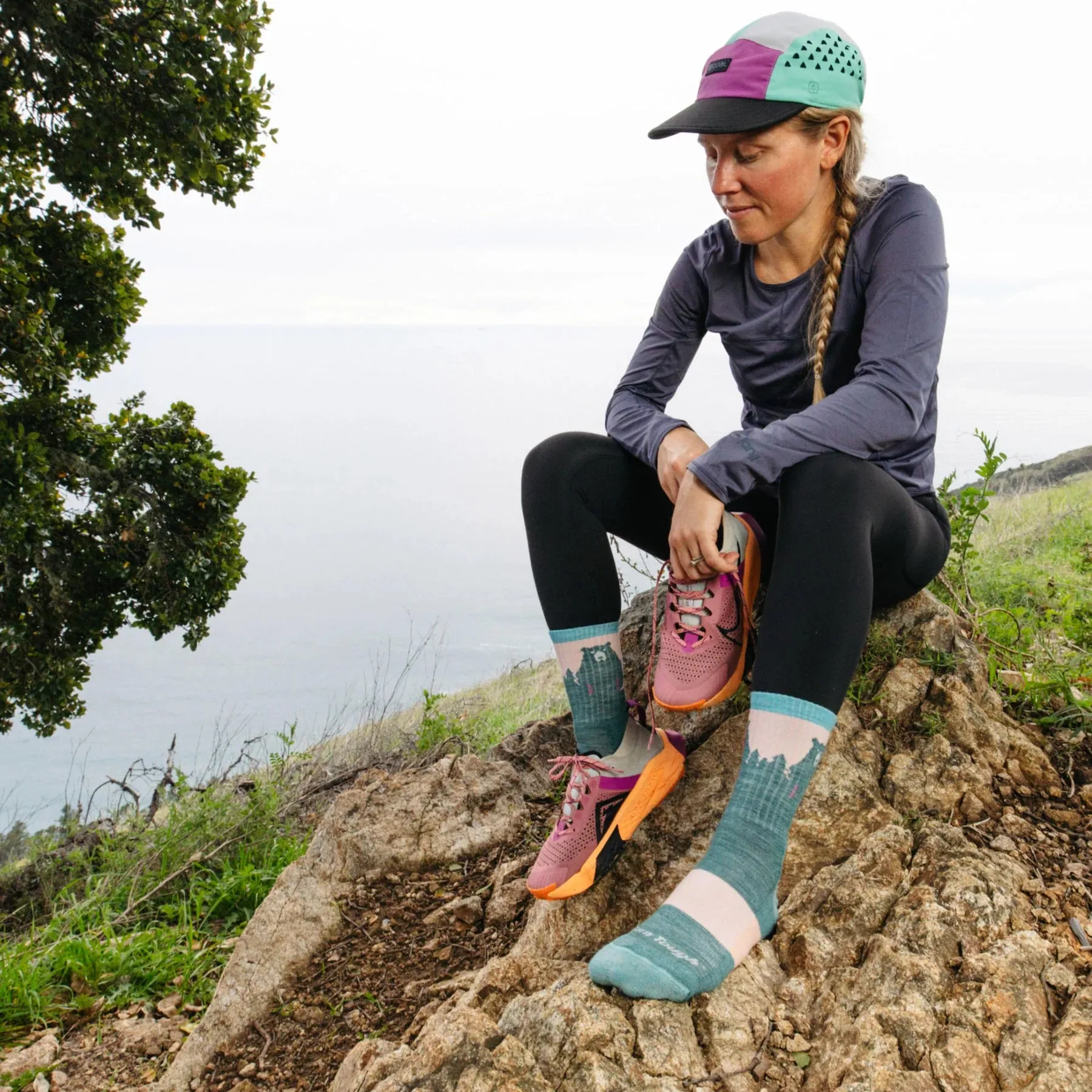 Bear Town Micro Crew Lightweight Hiking Sock (Women's) - D1970W