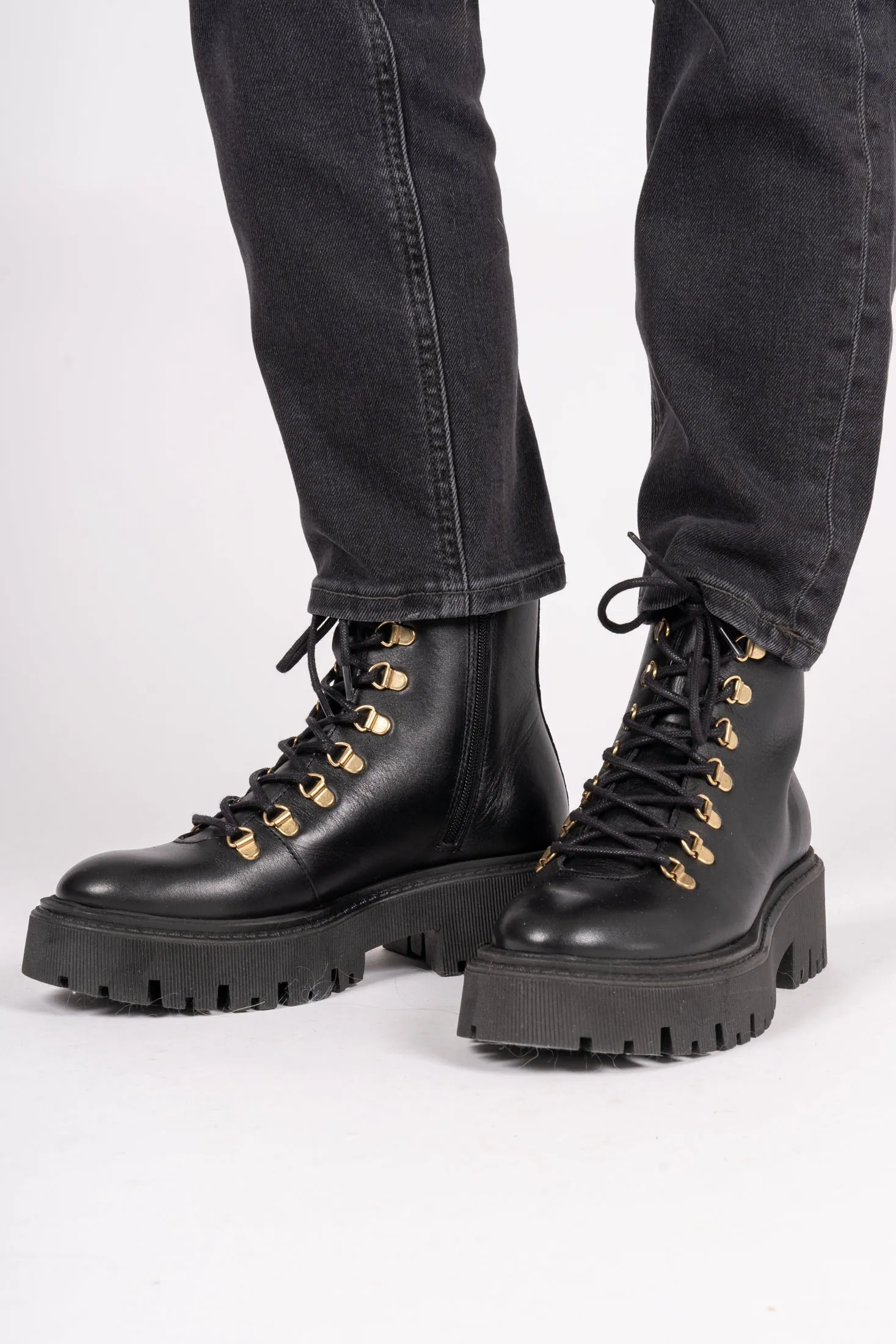 Biagarbi Hiking Boot Crust - Black