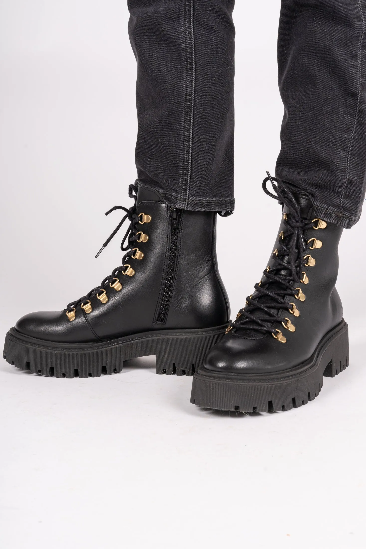 Biagarbi Hiking Boot Crust - Black