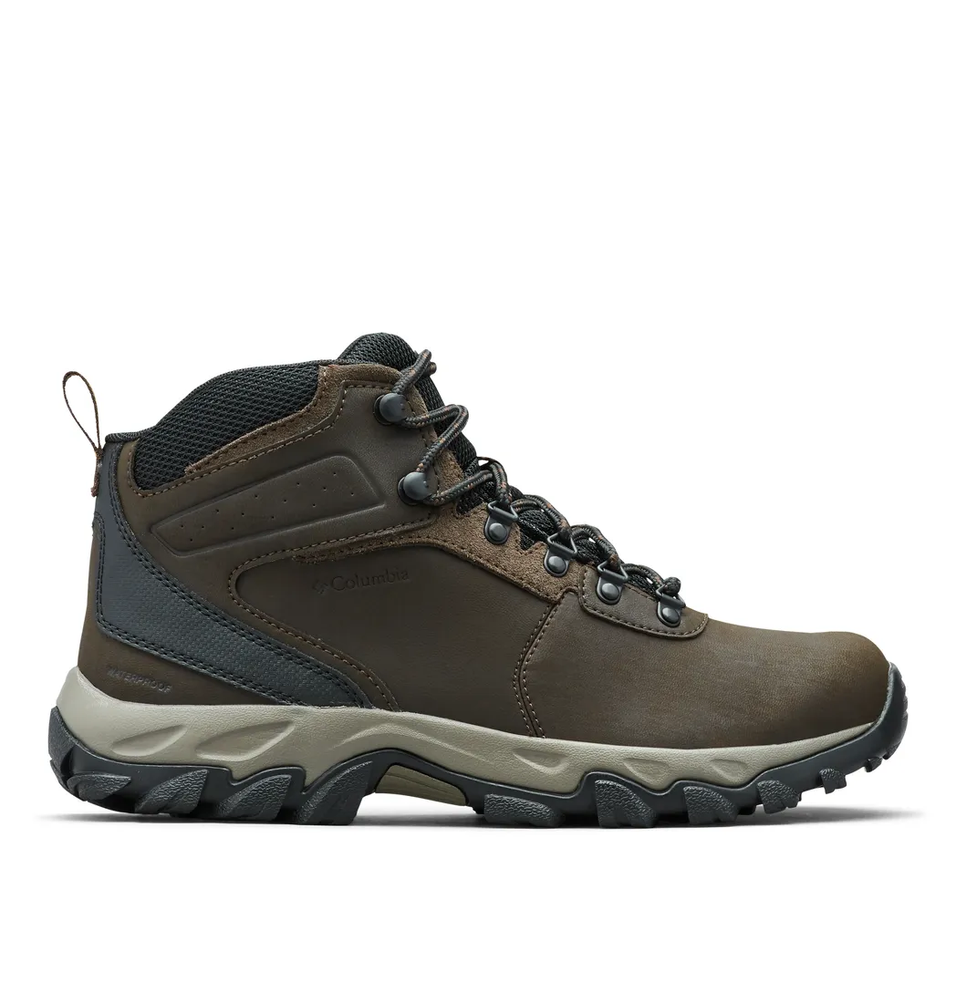 Columbia Men's Newton Ridge Plus II Waterproof Trail Boots (Cordovan/Squash)
