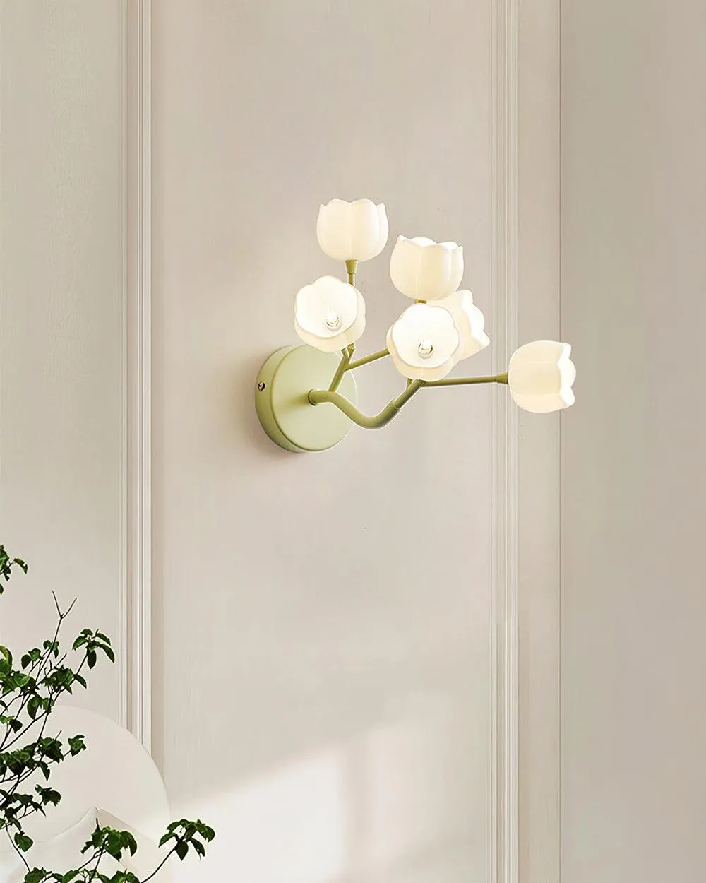 Rei Flower Wall Lamp